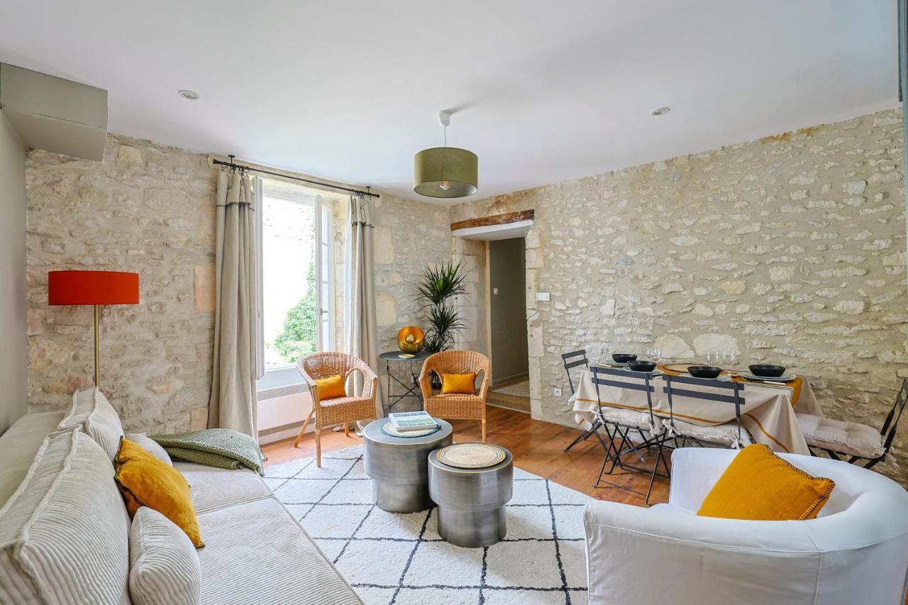 Tour Du Palais #Terrasse #Vue Apartment Коняк Екстериор снимка
